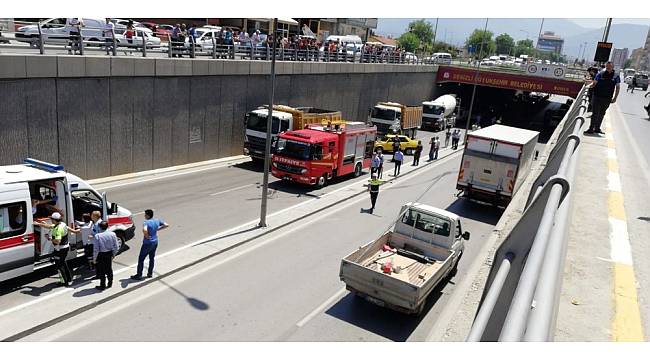 Denizli'de zincirleme trafik kazası: 2 yaralı