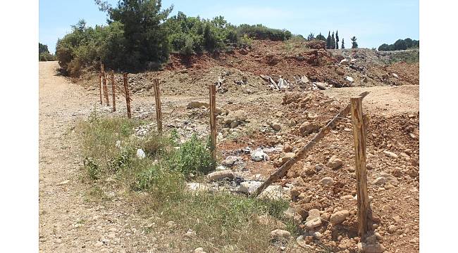 Doğa katliamına dikenli tel önlemi