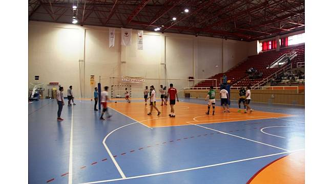 DÜ'de Spor Şöleni tamamlandı
