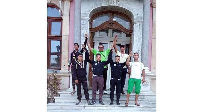 Edirne Belediyesi güreşçileri Kırkpınar'a hazır