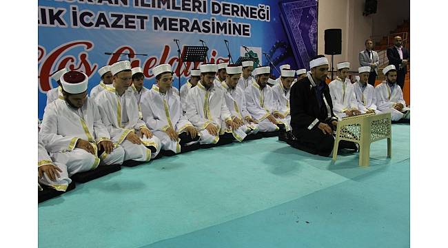 Elazığ'da 35 öğrenci için hafızlık icazet merasimi