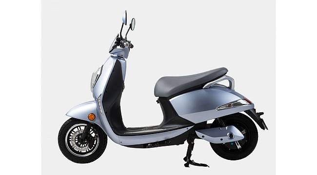 Elektrikli scooter ile 3 TL'ye 100 km
