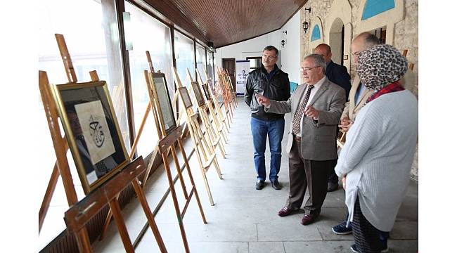 Ensar Vakfı'ndan Hüsn-i Hat ve Fotoğrafçılık Kursu