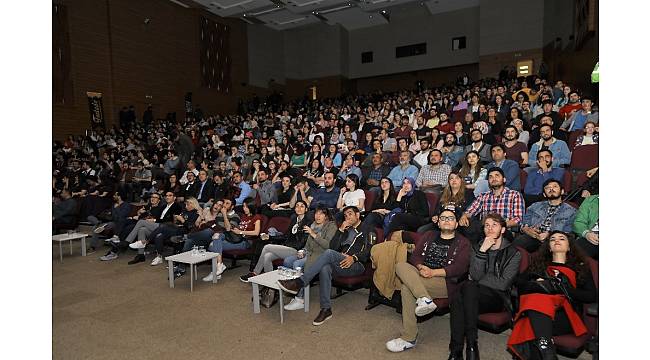 ERÜ'de "2. Ulusal Erciyes Tiyatro Festivali" Başladı