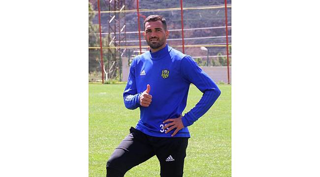 Evkur Yeni Malatyaspor'un Brezilyalı forveti Gilberto eski kulübüne dönüyor