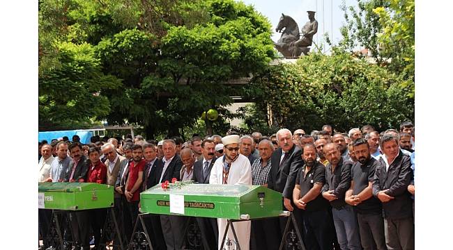 Kırşehir'li bozlak sanatçısı Altaş, son yolculuğuna uğurlandı