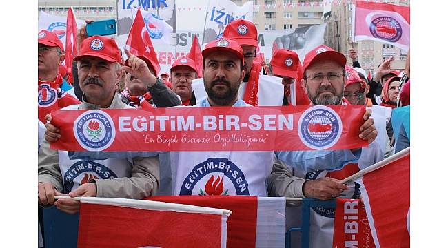 Kocaeli'nde binler, 1 Mayıs için toplandı