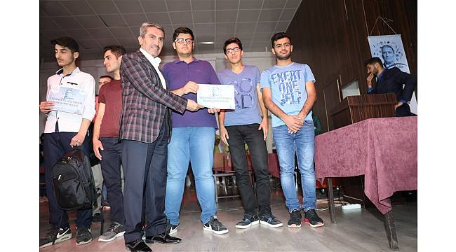 Mardin'de 3. Geleneksel Aziz Sancar Bilim Olimpiyatları yapıldı
