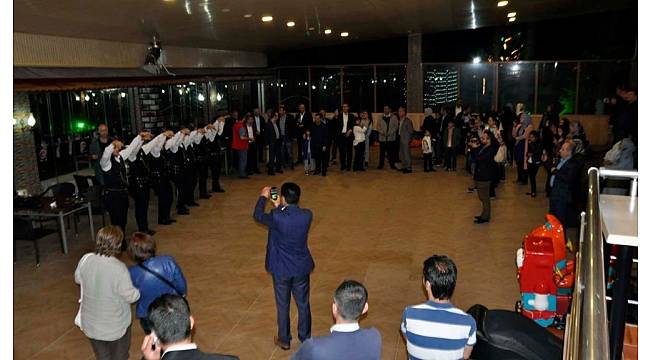 Mardinliler Trabzon'da horonla karşılandı