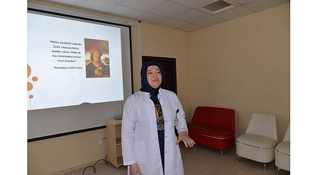 Melikgazi Sağlık Seminerlerinde bilinçli ilaç kullanımı konuşuldu