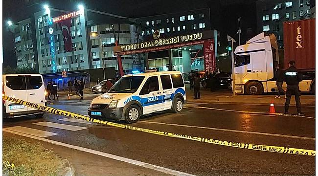 Samsun'da öğrenci yurdu önünde silahlı saldırı: 1 ölü, 4 yaralı