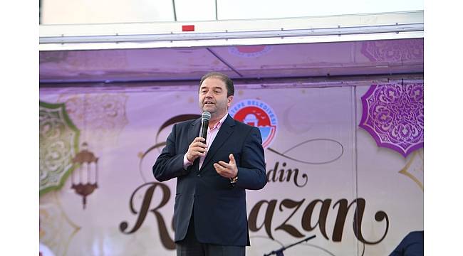Sevgi Sofraları Altayçeşme&#39;de kuruldu