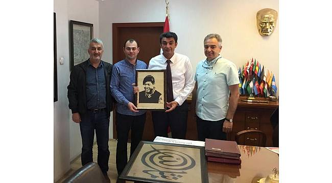 TSK Güçlendirme Vakfı'na en çok bağış yapan 2 kişiye tablo
