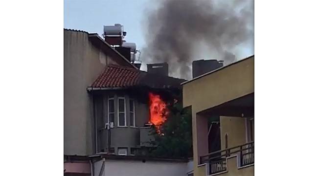 Tüpte oluşan gaz kaçağı evi yaktı