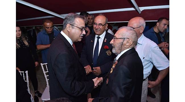 Vali Su, şehit yakınları ve gazilerle iftarda buluştu