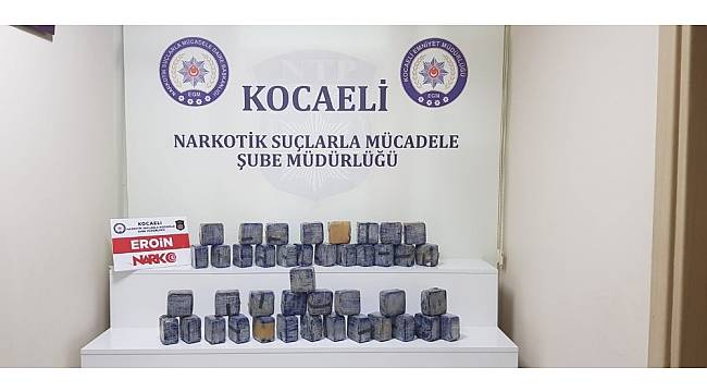 Zulalanmış 40 kilo uyuşturucuyu narkotik köpeği buldu