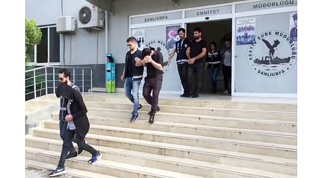 2 buçuk milyon lira değerinde ziynet eşyası operasyonla ele geçirildi