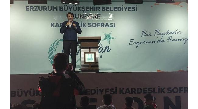AK Parti Milletvekili Aydemir, Uzundere'de seçim çalışmalarını sürdürdü