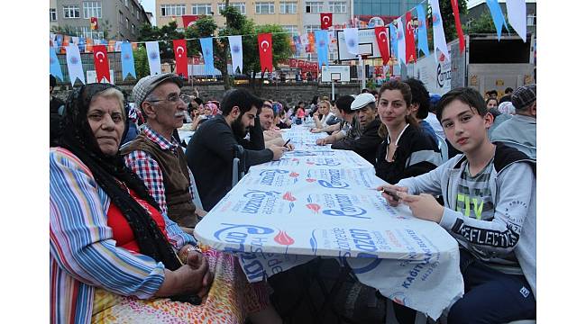 AK Parti'li Babuşcu: "24 Haziran'da bir siyasi parti seçiminden ziyade Türkiye'yi tercih edeceğiz"