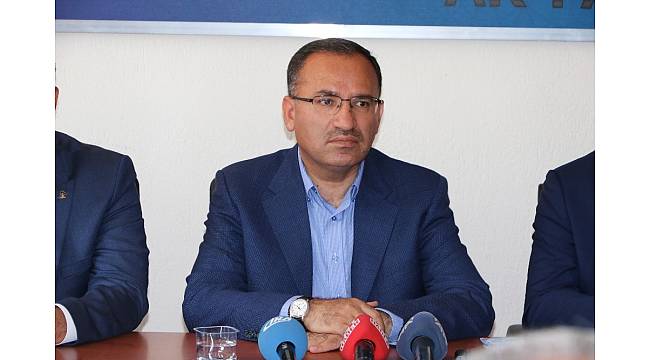 Başbakan Yardımcısı Bozdağ: &quot;Milletin aklı ve basiretiyle daha fazla alay etmeyin&quot;