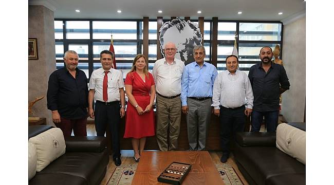 Belçika Milletvekili Güler Turan Kazım Kurt'u ziyaret etti