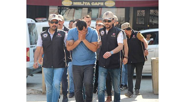 FETÖ&#39;den gözaltına alınan hava astsubayları adliyede