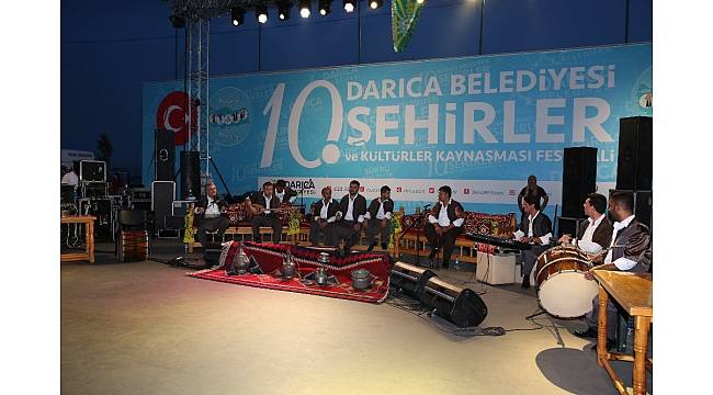 Urfalılar Darıca'da sıra gecesiyle sahnede