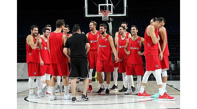 A Milli Erkek Basketbol Takımı, Karadağ maçı hazırlıklarına başladı