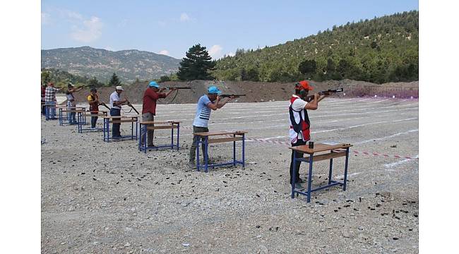 Huğlu'da 5'inci Geleneksel Tek Kurşun Atış Müsabakaları