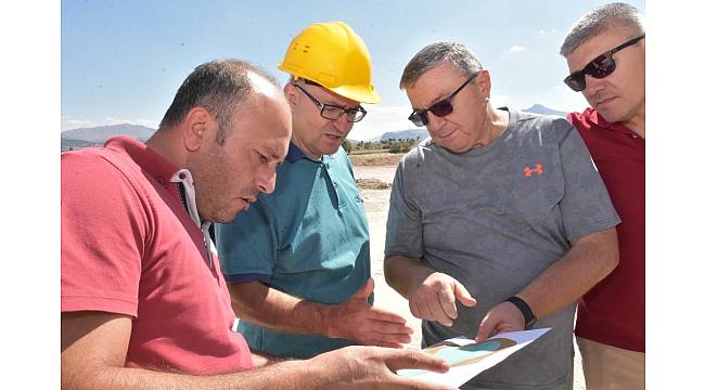 MAKÜ Rektörü Korkmaz projeleri inceledi