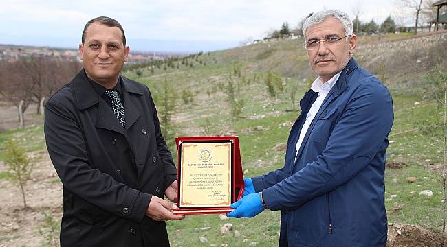BATTALGAZİ’DE 750 FİDAN TOPRAKLA BULUŞTU