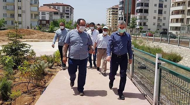 YEŞİLYURT BELEDİYESİ, MODERN PARK ALANLARIYLA İLÇEYİ GÜZELLEŞTİRİYOR
