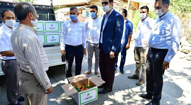 YEŞİLYURT BELEDİYESİNDEN KARANTİNAYA ALINAN VATANDAŞLARA GIDA DESTEĞİ