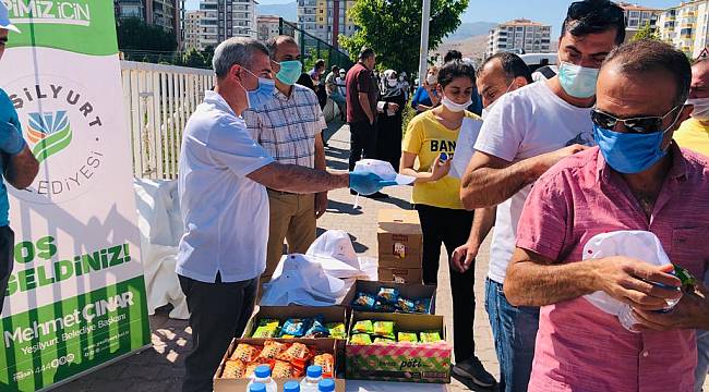 YEŞİLYURT BELEDİYE BAŞKANI MEHMET ÇINAR, YKS SINAVINA GİREN ÖĞRENCİLERİ VE AİLELERİNİ YALNIZ BIRAKMADI