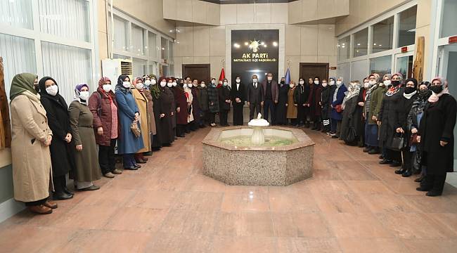 AK PARTİ BATTALGAZİ KADIN KOLLARI YÖNETİMİ BELLİ OLDU