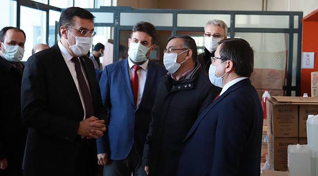 AK Parti MKYK Üyesi ve Malatya Milletvekili Bülent Tüfenkci Malatya Teknopark’ı ziyaret ederek Teknopark firmaları ile istişarelerde bulundu.