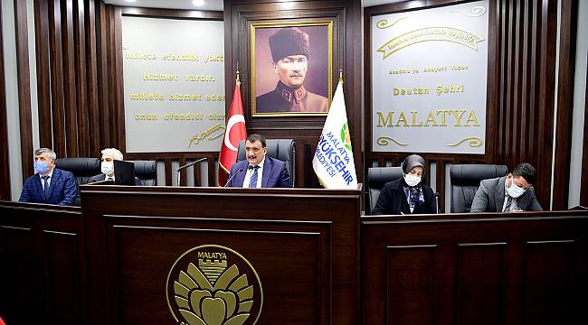 BÜYÜKŞEHİR BELEDİYE MECLİSİ NİSAN AYI İLK TOPLANTISI YAPILDI