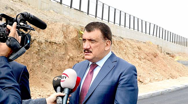 ÖZSAN SANAYİ SİTESİ ALTERNATİF YOLA KAVUŞTU