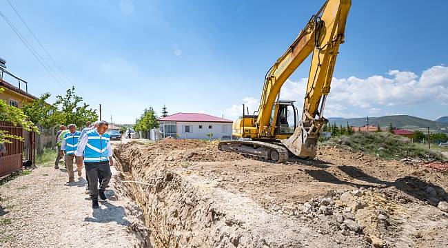 AKÇADAĞ KEPEZ’E İLK KEZ KANALİZASYON HATTI YAPILIYOR