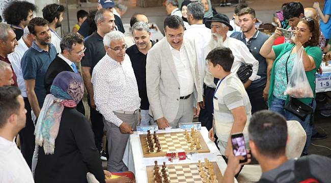 1. ARSLANTEPE ULUSLARARASI AÇIK SATRANÇ TURNUVASI YOĞUN KATILIMLA BAŞLADI