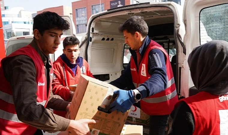 Kızılay, Afet Bölgesinden Tahliye Edilen Afetzedelerin İhtiyaçlarını Karşılıyor