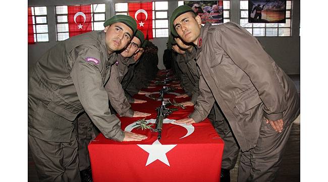 Artvin'de kısa dönem erler yemin etti