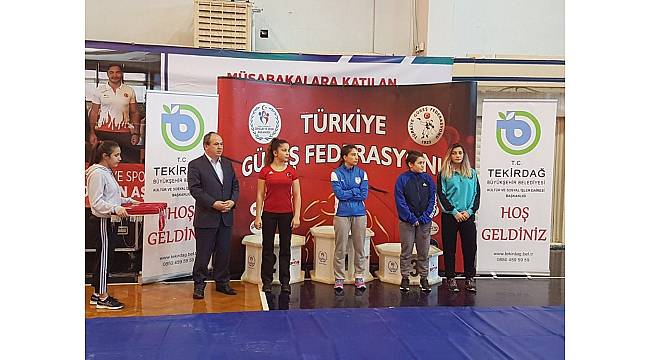 Beyoğlu Belediyesi Güreş Takımı, İstanbul şampiyonu oldu