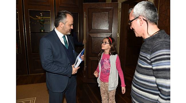 Büyükşehir personeline 'çek paylaş' ödülü