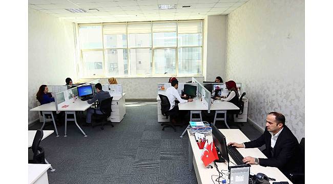 Çağrı Merkezi'ne gelen ilginç talepler herkesi güldürdü