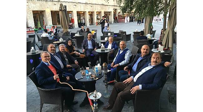 Dinar Ticaret Odası Başkanı Uyan, Türkiye-Katar İş Forumu'na katıldı