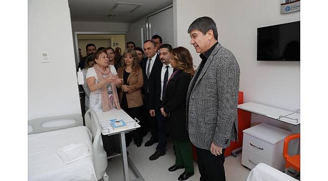 Enç, Palyatif Yatılı Bakım Merkezini ziyaret etti.