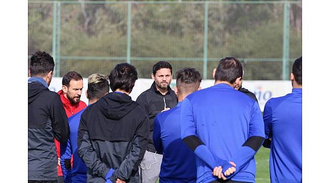 E.Yeni Malatyaspor&#39;da transferdeki sessizliği Erol Bulut bozdu