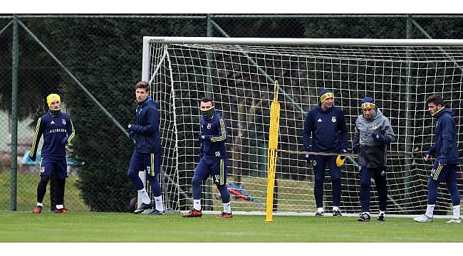 Fenerbahçe, Giresunspor maçı hazırlıklarına başladı