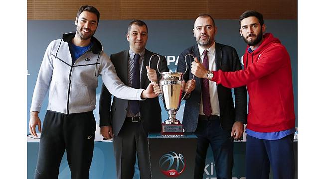 Finalistler basın toplantısında buluştu